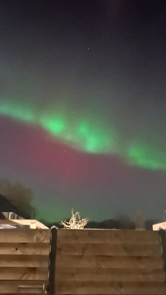 Je bekijkt nu Prachtig noorderlicht in Kotten